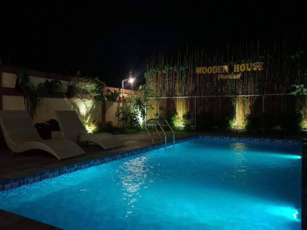 Villa Wooden House Paseban Bogor Exterior foto