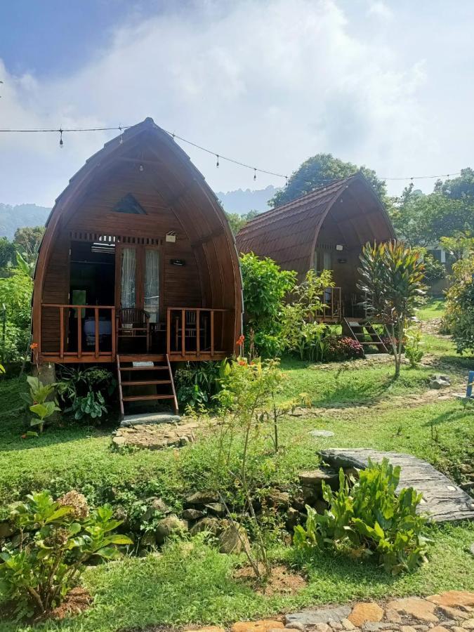 Villa Wooden House Paseban Bogor Exterior foto
